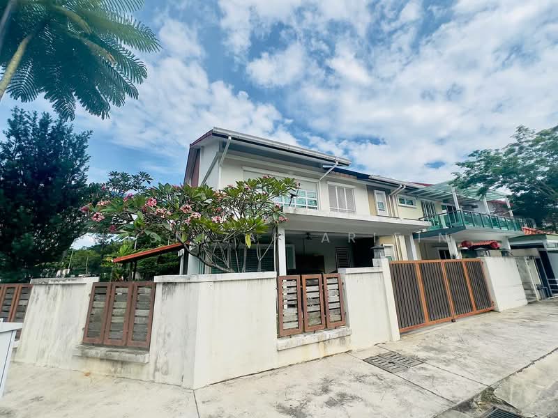 Rumah Berkembar untuk Dijual di Alam Damai (Cheras) - Masnizah Arifin - Exterior - PropertyGuru.com.my