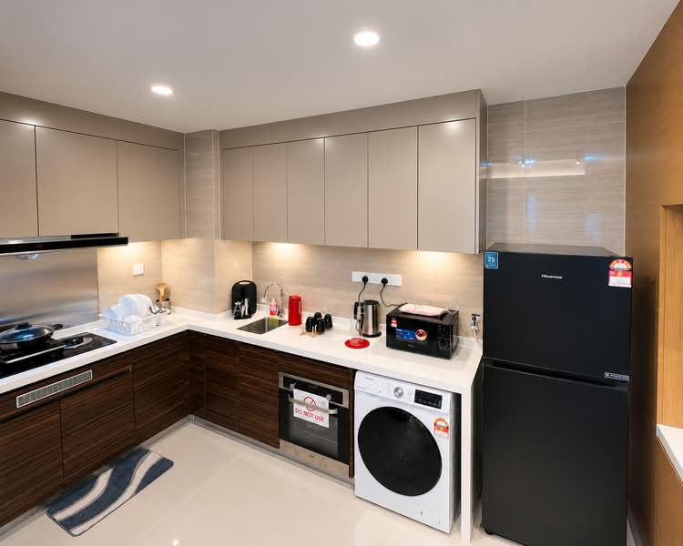 Condominium for Sale at R&F Princess Cove Phase 2-Seine Region - Janice Ho - Kitchen - PropertyGuru.com.my