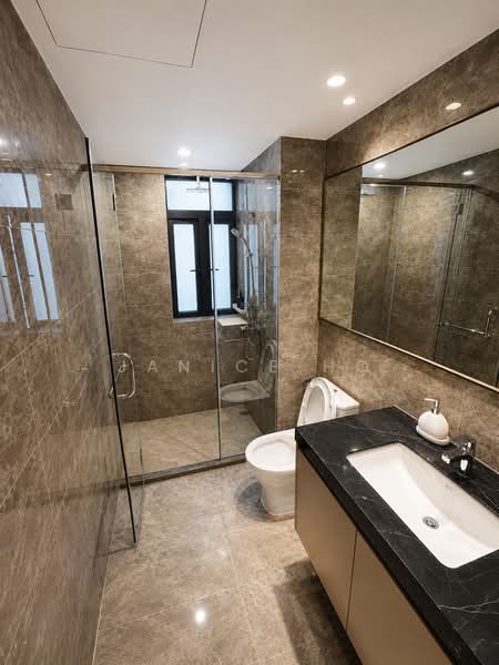 Condominium for Sale at R&F Princess Cove Phase 2-Seine Region - Janice Ho - Bathroom - PropertyGuru.com.my