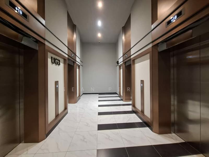 Service Residence for Sale at D'Clover Residences - Sean Pern - Lobby - PropertyGuru.com.my
