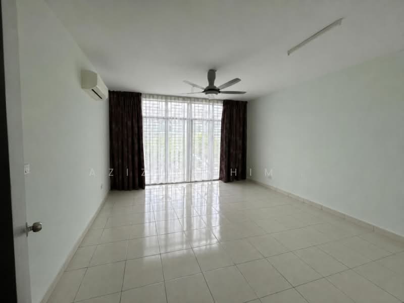 Rumah Teres 3-Tingkat untuk Dijual di Bandar Baru Bangi (Selangor) - Azizirrahim . - Living Room - PropertyGuru.com.my