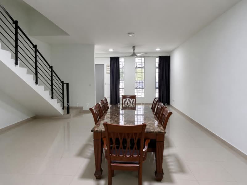 Rumah Teres 3-Tingkat untuk Dijual di Bandar Baru Bangi (Selangor) - Azizirrahim . - Dining Room - PropertyGuru.com.my