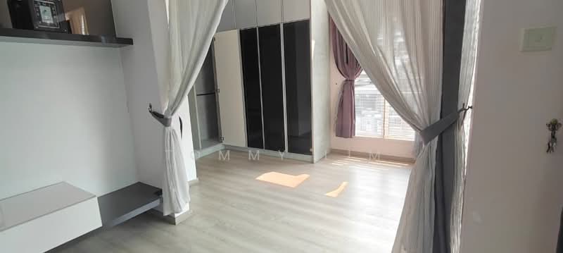 3-storey Terraced House for Sale in Taman Bukit Prima (Cheras) - Tommy Lim - Bedroom - PropertyGuru.com.my