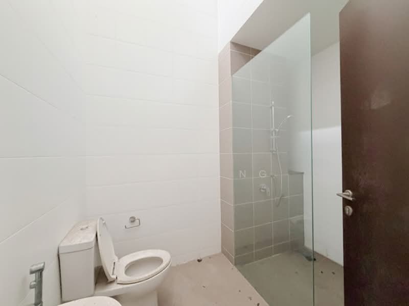 Rumah Berkembar untuk Dijual di Jade Hills (Kajang) - Angel Ng - Bathroom - PropertyGuru.com.my