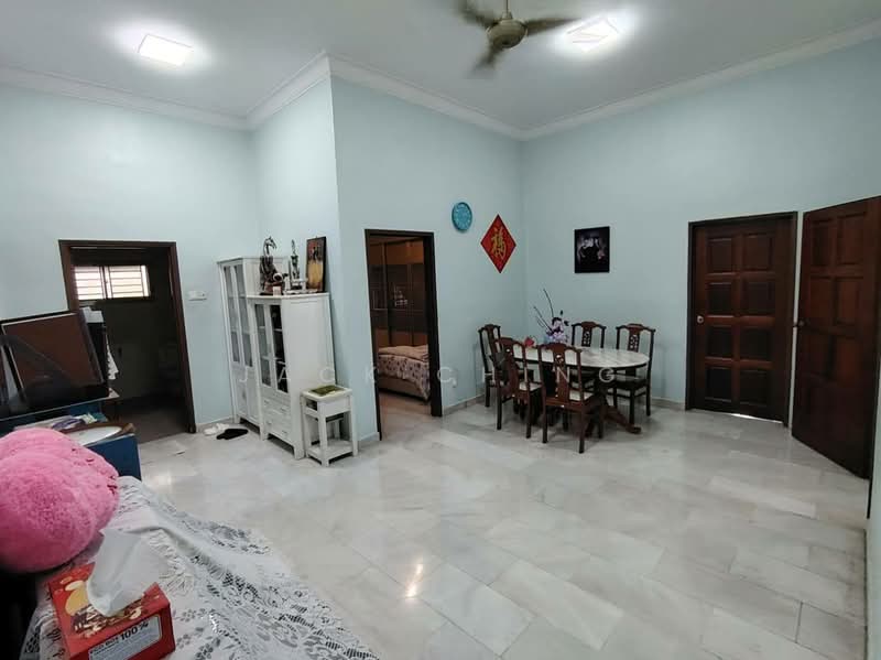 Rumah Banglo untuk Dijual di Taman Kebun Teh (Johor Bahru) - Jack Ching - Living Room - PropertyGuru.com.my
