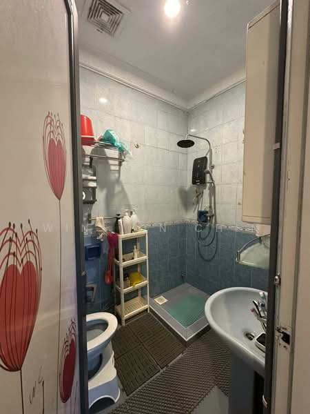 Rumah Teres 2 Tingkat untuk Dijual di Ampang (Selangor) - Winston Chin - Bathroom - PropertyGuru.com.my