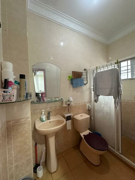 Rumah Teres 2 Tingkat untuk Dijual di Ampang (Selangor) - Winston Chin - Bathroom - PropertyGuru.com.my