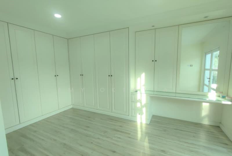 Bungalow for Rent in Sultan Abdul Aziz Shah Golf & Country Club (Shah Alam) - Amy Oktavia - Bedroom - PropertyGuru.com.my