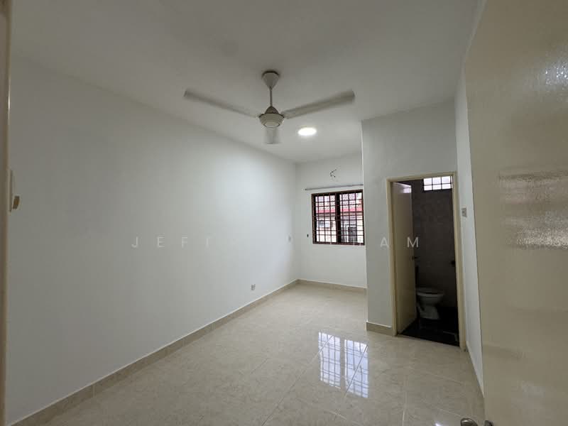 Rumah Teres 2 Tingkat untuk Dijual di Saujana Damansara (Damansara Damai) - Jeffrey Tham - PropertyGuru.com.my