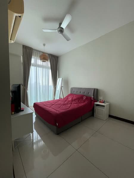 Service Residence for Sale at Paragon Residences @ Straits View - Dennis Peh - Bedroom - PropertyGuru.com.my