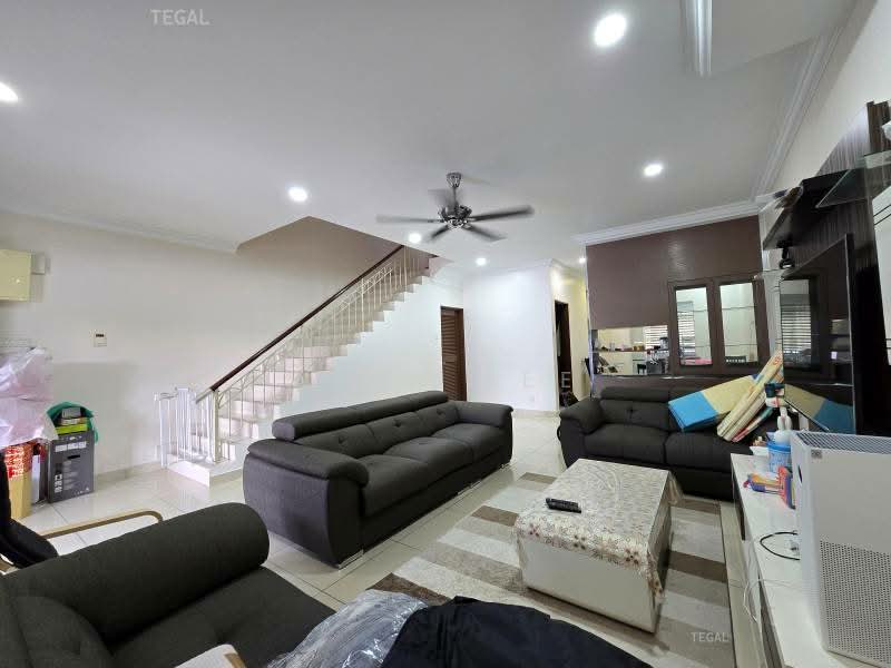 Rumah Teres untuk Dijual di Bandar Puteri Klang (Klang) - Alex Lee - Living Room - PropertyGuru.com.my