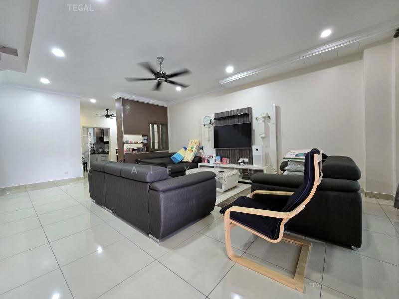 Rumah Teres untuk Dijual di Bandar Puteri Klang (Klang) - Alex Lee - Living Room - PropertyGuru.com.my