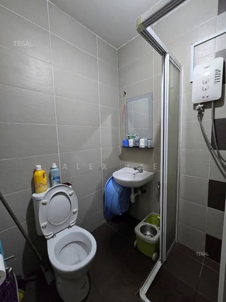 Rumah Teres untuk Dijual di Bandar Puteri Klang (Klang) - Alex Lee - Bathroom - PropertyGuru.com.my