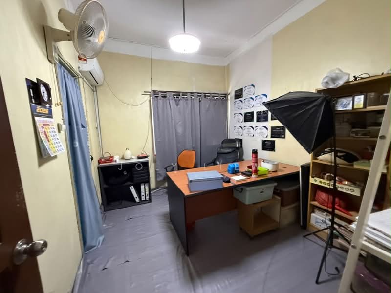 Rumah Teres 2 Tingkat untuk Dijual di Taman Sri Bahtera (Cheras) - Joly Liew - PropertyGuru.com.my