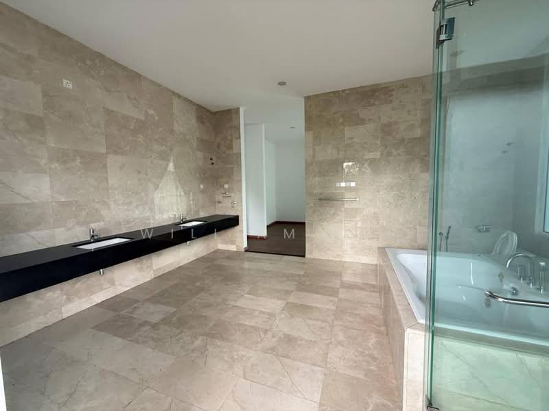 Bungalow for Sale in Straits View (Johor Bahru) - William Tay - Bathroom - PropertyGuru.com.my