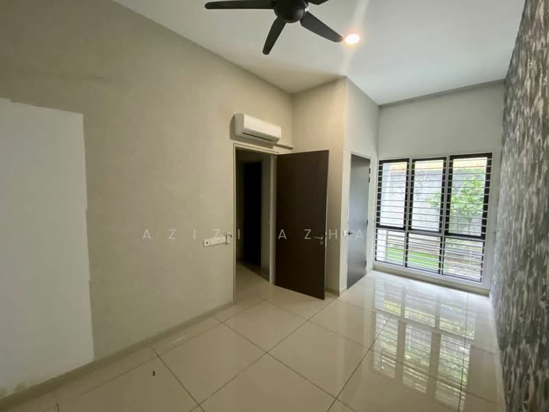 Semi-Detached House for Rent in Bukit Jelutong (Shah Alam) - Azizi Azhar - PropertyGuru.com.my