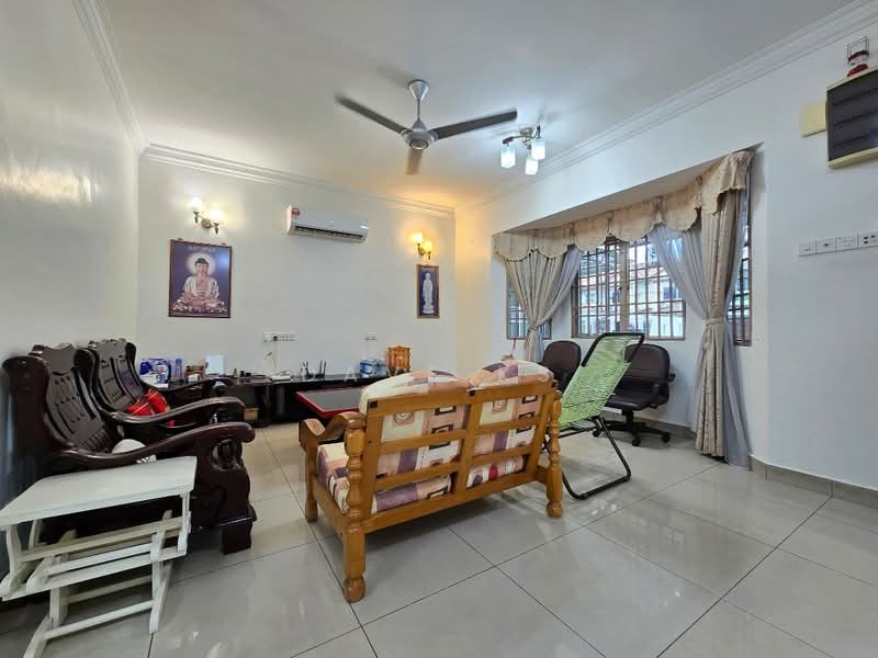 Terraced House for Sale in Bandar Botanic (Klang) - Dave KS - Living Room - PropertyGuru.com.my