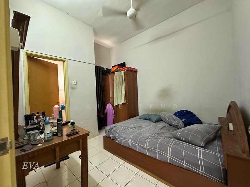 Rumah Teres untuk Dijual di Bandar Puteri Klang (Klang) - Elaine Teng - Bedroom - PropertyGuru.com.my
