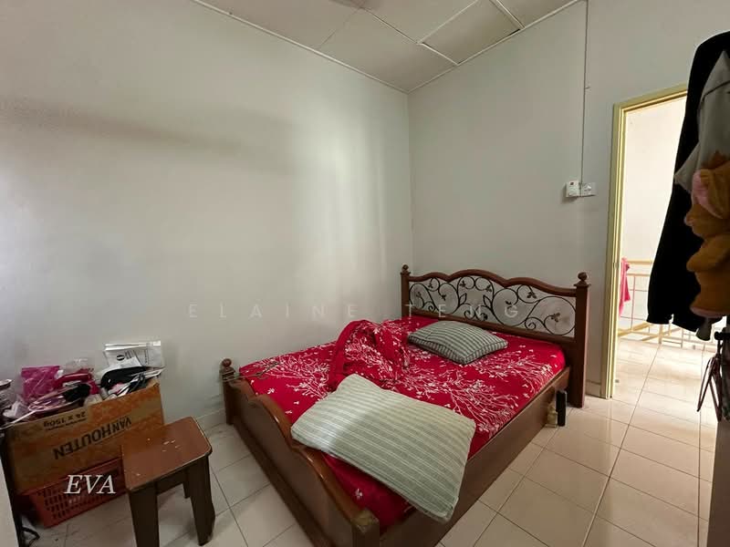 Rumah Teres untuk Dijual di Bandar Puteri Klang (Klang) - Elaine Teng - Bedroom - PropertyGuru.com.my