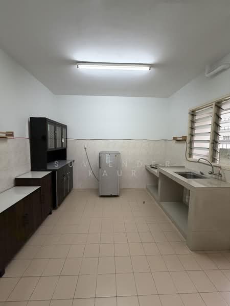 Apartment for Rent at Sri Pinang Apartment - Suviender Kaur - PropertyGuru.com.my