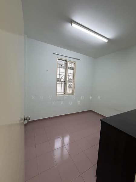 Apartment for Rent at Sri Pinang Apartment - Suviender Kaur - PropertyGuru.com.my