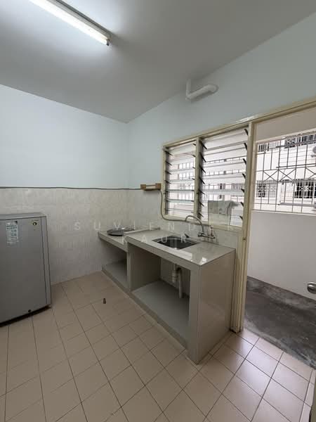 Apartment for Rent at Sri Pinang Apartment - Suviender Kaur - PropertyGuru.com.my