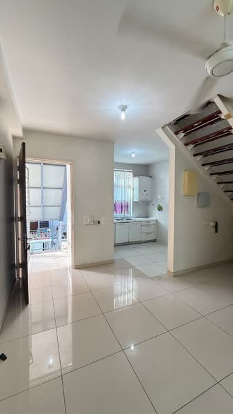 Condominium for Rent at The Seed Taman Sutera Utama - Jade Gan - Kitchen - PropertyGuru.com.my