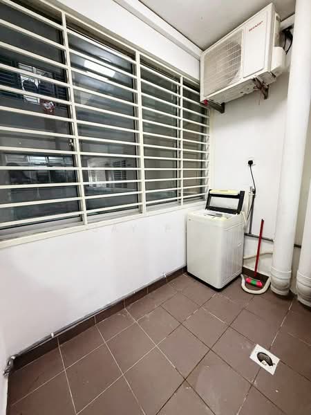 Service Residence for Sale at Larkin Heights - Jay Pun - PropertyGuru.com.my