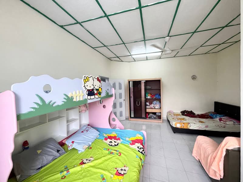 Rumah Teres 2 Tingkat untuk Dijual di Taman Desa Cemerlang (Ulu Tiram) - Lui Lui - Bedroom - PropertyGuru.com.my