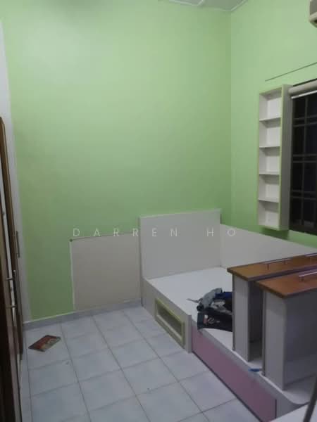 1-storey Terraced House for Rent in Taman Universiti (Skudai) - Darren Ho - Bedroom - PropertyGuru.com.my