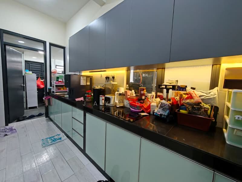 2-storey Terraced House for Sale in Taman Mount Austin (Tebrau) - Jay Pun - Kitchen - PropertyGuru.com.my