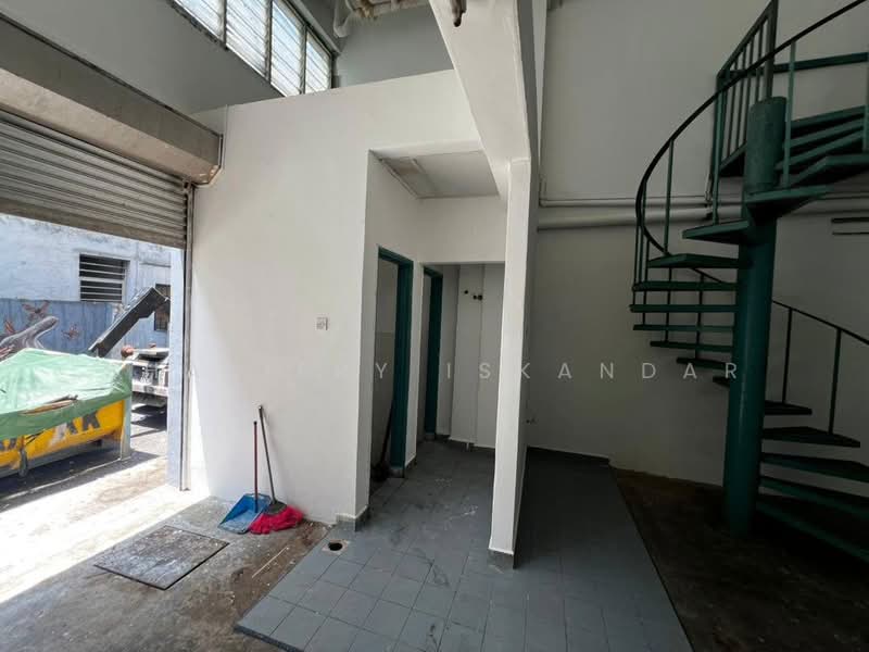 Shop / Office for Rent in Batu Caves (Kuala Lumpur) - Shaziery Iskandar - Interior - PropertyGuru.com.my