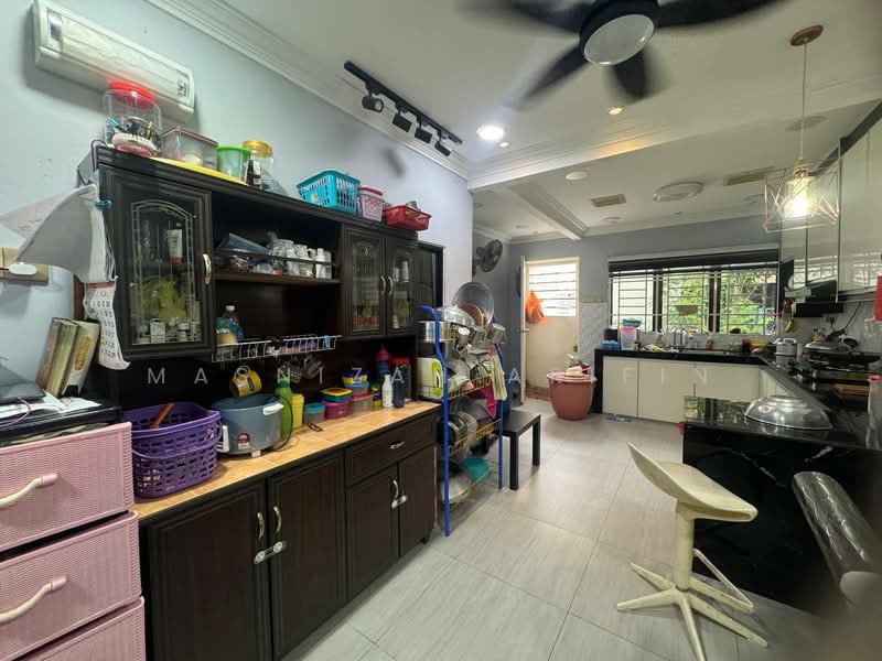 Rumah Teres 2 Tingkat untuk Dijual di Taman Putra Perdana (Puchong) - Masnizah Arifin - Kitchen - PropertyGuru.com.my