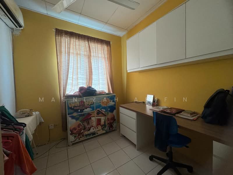 Rumah Teres 2 Tingkat untuk Dijual di Taman Putra Perdana (Puchong) - Masnizah Arifin - Study - PropertyGuru.com.my