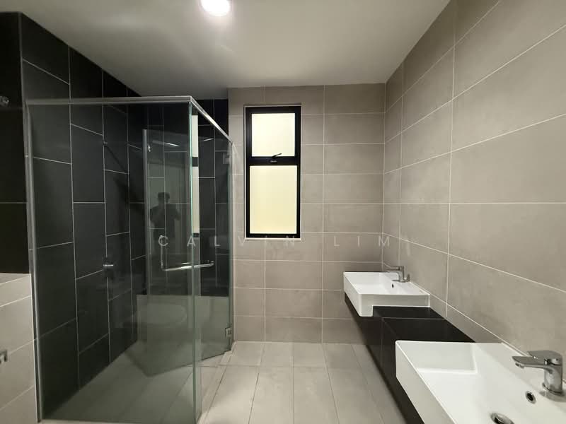 2-storey Terraced House for Rent in Setia Utama (Setia Alam) - Calvin Lim - Bathroom - PropertyGuru.com.my