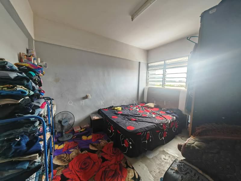 Flat for Sale at Taman Utara - Oh Kean Li - Bedroom - PropertyGuru.com.my