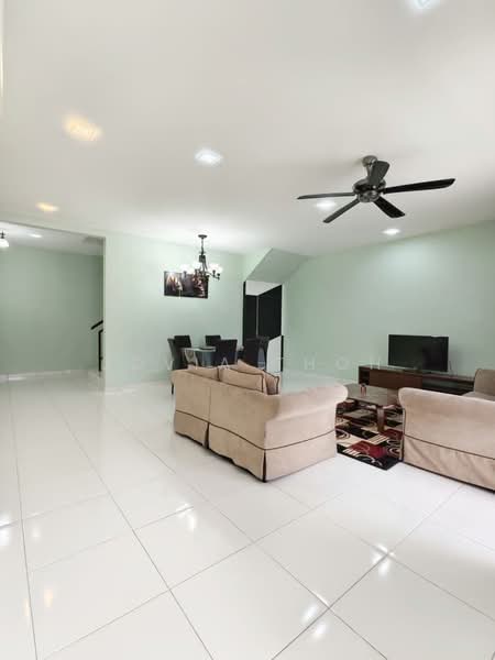 2-storey Terraced House for Rent in Bukit Indah (Iskandar Puteri (Nusajaya)) - Jovia Thoh - Living Room - PropertyGuru.com.my