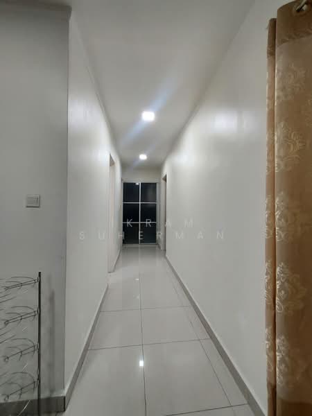 Kondominium untuk Disewa di Suasana Lumayan - Ikram Suherman - PropertyGuru.com.my