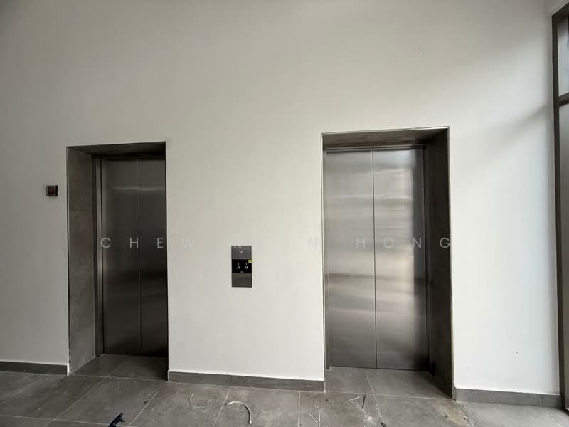 Shop / Office for Sale in Bandar Ainsdale (Seremban) - Chew Kian Hong - Corridor - PropertyGuru.com.my
