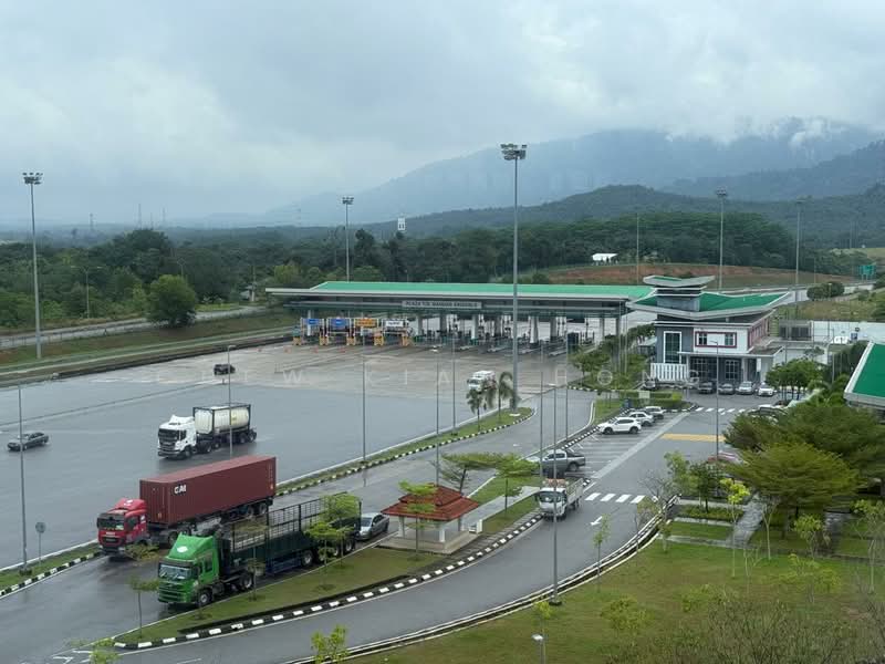 Shop / Office for Sale in Bandar Ainsdale (Seremban) - Chew Kian Hong - Exterior - PropertyGuru.com.my