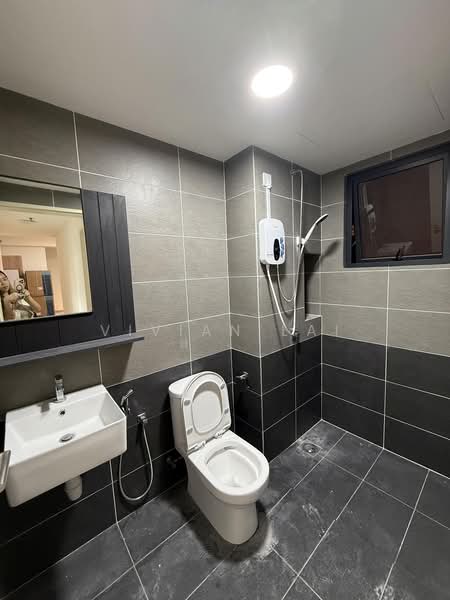 Service Residence for Rent at D'Clover Residences - Vivian Lai - Bathroom - PropertyGuru.com.my