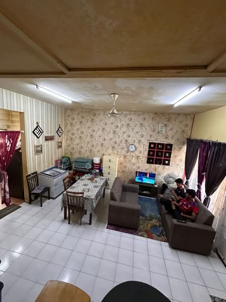2-storey Terraced House for Sale in Taman Puchong Prima (Puchong) - Chloe Wong - Living Room - PropertyGuru.com.my