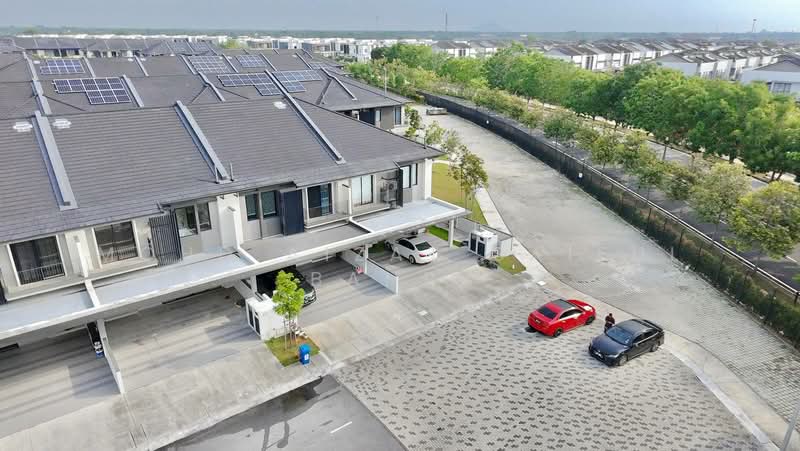 2-storey Terraced House for Sale in Kota Kemuning (Shah Alam) - Mohd Aizat Saiful Bahri - Exterior - PropertyGuru.com.my