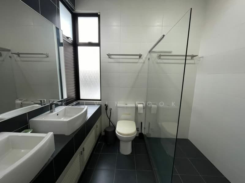 Semi-Detached House for Sale in Klang (Selangor) - Kelvin Pook - Bathroom - PropertyGuru.com.my