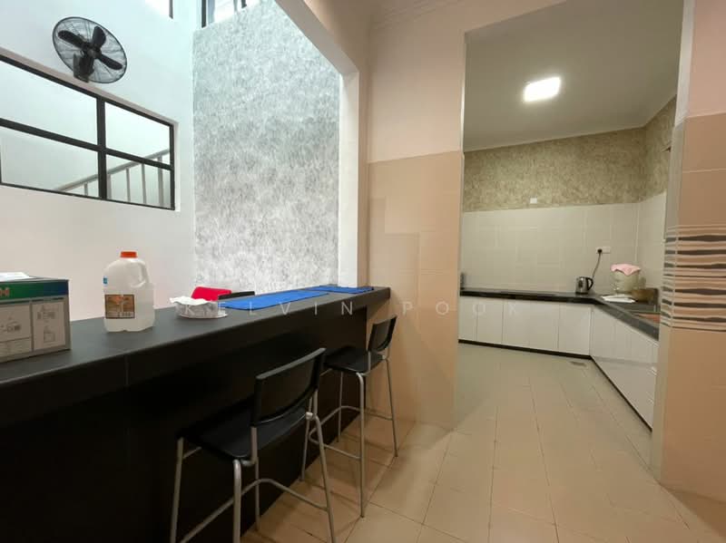 Semi-Detached House for Sale in Klang (Selangor) - Kelvin Pook - Kitchen - PropertyGuru.com.my