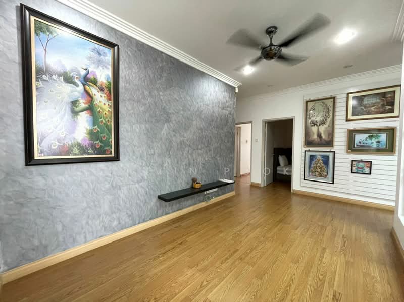 Semi-Detached House for Sale in Klang (Selangor) - Kelvin Pook - Living Room - PropertyGuru.com.my