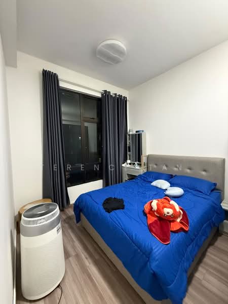 Service Residence for Sale at D'Summit Residences - Terence Tan - Bedroom - PropertyGuru.com.my