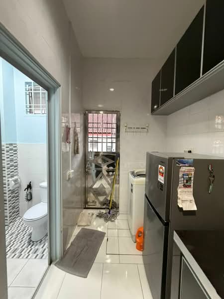 2-storey Terraced House for Rent in Setia Eco Gardens (Gelang Patah) - Jay Ho - Bathroom - PropertyGuru.com.my