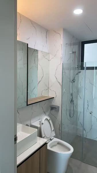 Apartment for Rent at Savana @ Batu Kawan - Joshua Yeoh - Bathroom - PropertyGuru.com.my