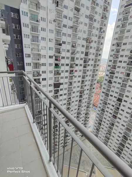 Kondominium untuk Dijual di Residensi KepongMas - Jessica Lim - Balcony - PropertyGuru.com.my